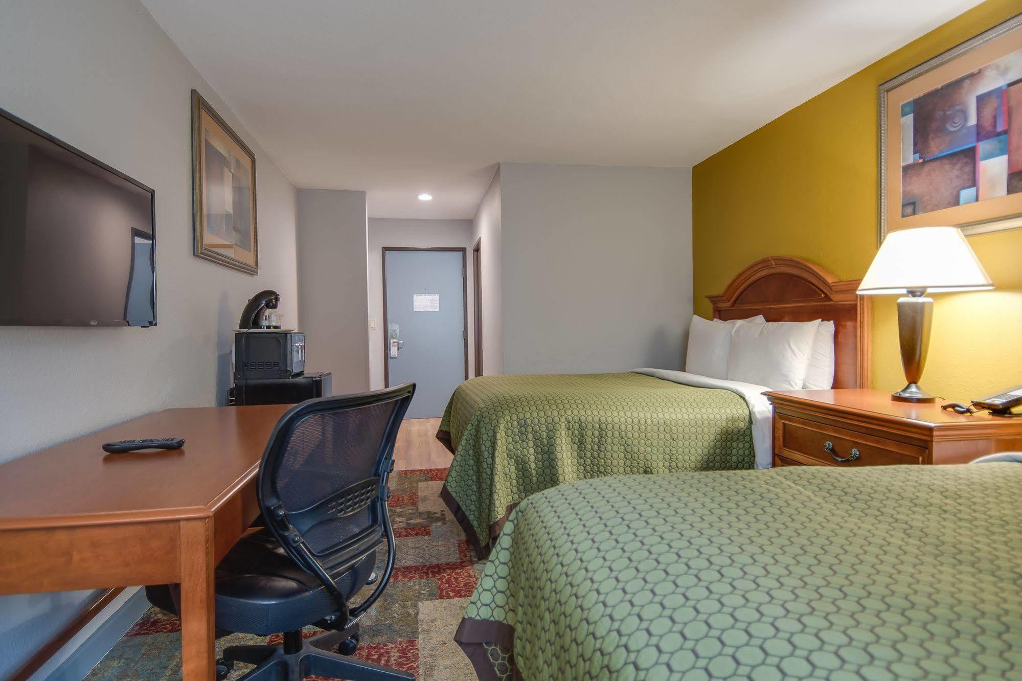 Vagabond Inn Executive Hayward Esterno foto