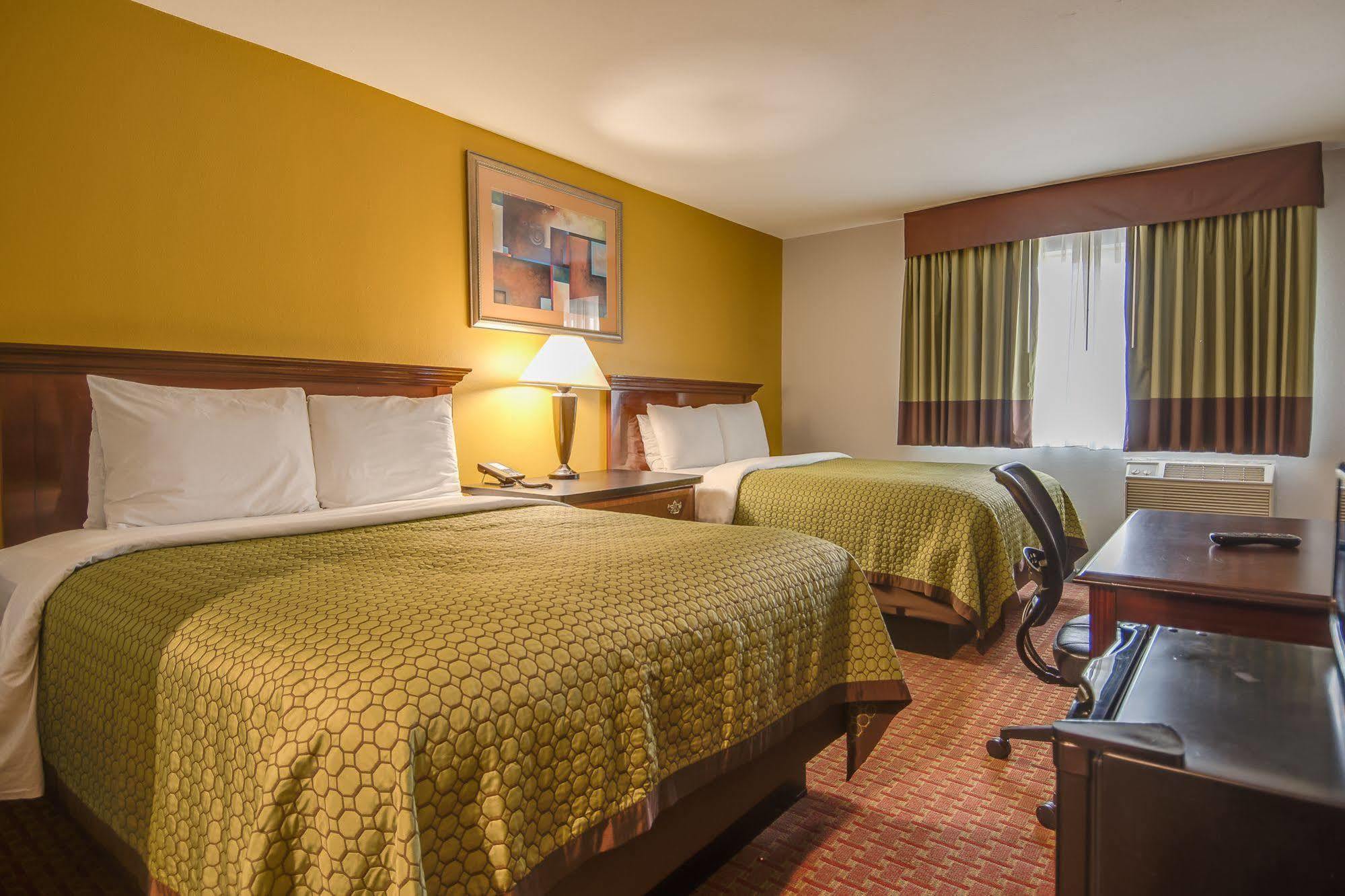 Vagabond Inn Executive Hayward Esterno foto