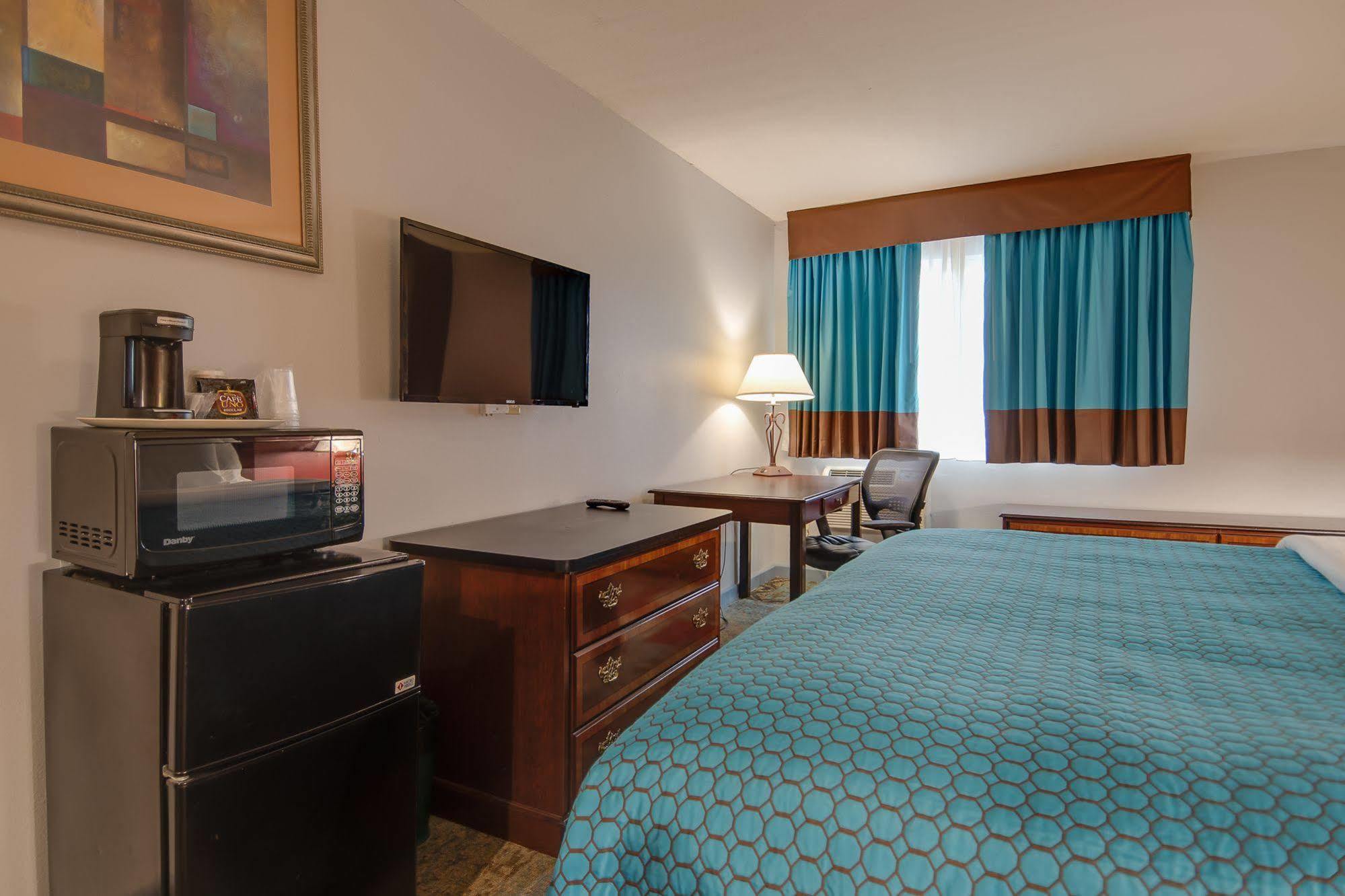 Vagabond Inn Executive Hayward Esterno foto